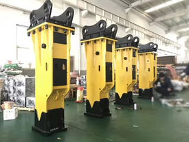 Silenced Box Hydraulic Breaker for 20t Excavator (140mm Chisel)